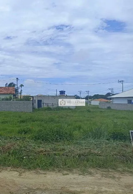 Foto 1 de Lote/Terreno à venda, 319m² em Fazendinha, Araruama
