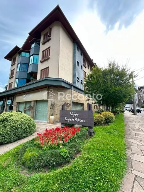 Foto 1 de Apartamento com 3 Quartos à venda, 100m² em Centro, Gramado