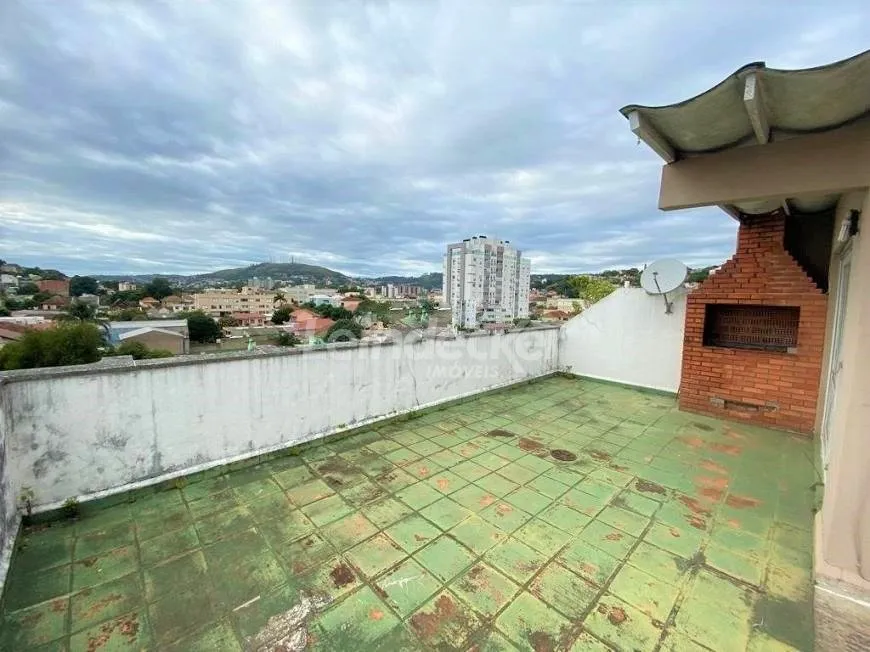 Foto 1 de Cobertura com 2 Quartos à venda, 147m² em Medianeira, Porto Alegre
