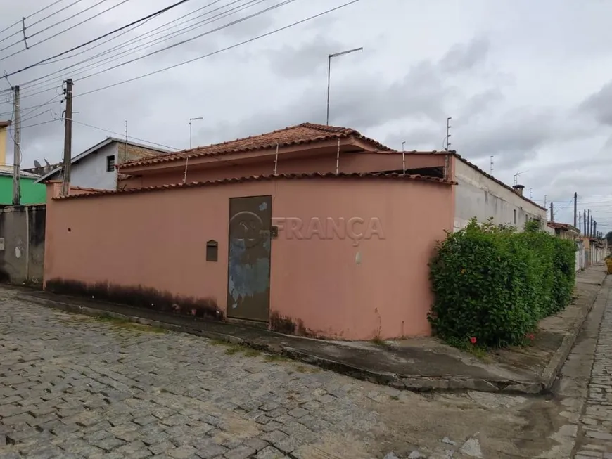 Foto 1 de Casa com 3 Quartos à venda, 100m² em Jardim Jacinto, Jacareí