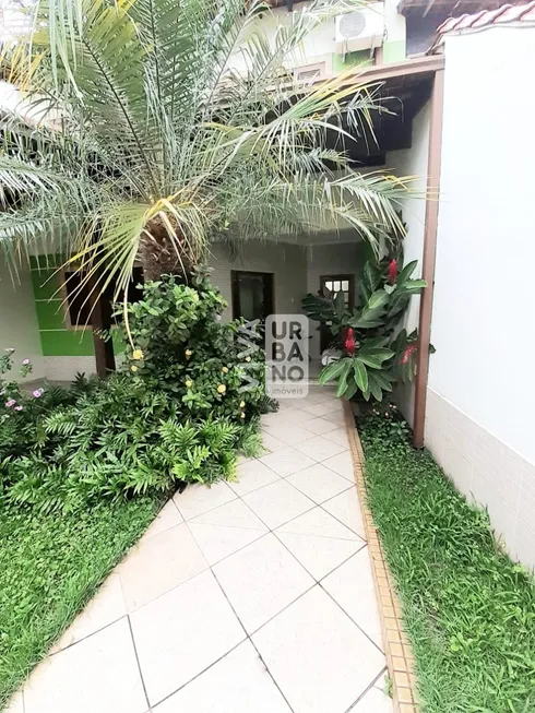 Foto 1 de Casa com 4 Quartos à venda, 334m² em Sessenta, Volta Redonda