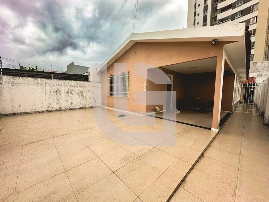 Foto 1 de Casa com 3 Quartos à venda, 300m² em Farolândia, Aracaju