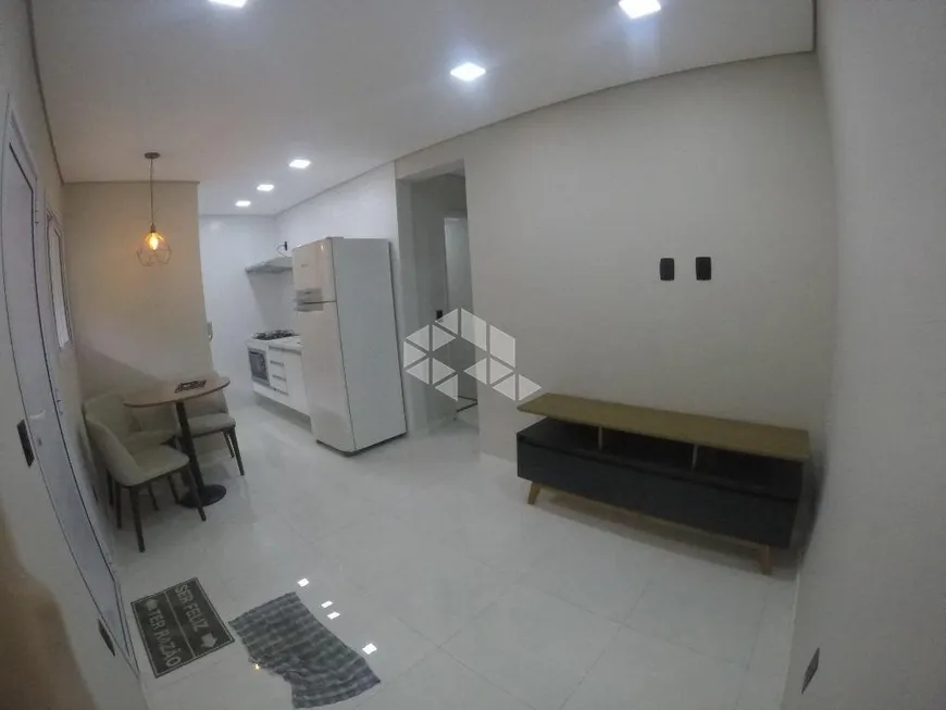 Foto 1 de Apartamento com 2 Quartos à venda, 40m² em Itaquera, São Paulo