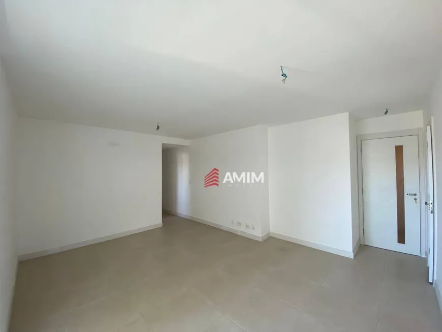 Foto 1 de Apartamento com 2 Quartos à venda, 81m² em Santa Rosa, Niterói