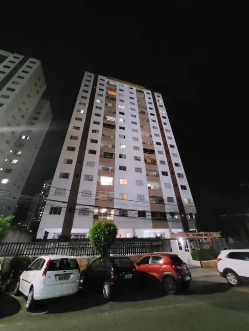 Foto 1 de Apartamento com 5 Quartos à venda, 130m² em Imbuí, Salvador