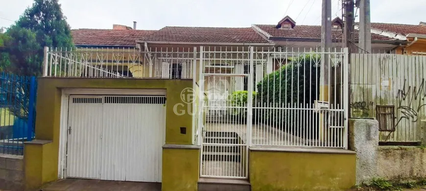Foto 1 de Casa com 3 Quartos à venda, 120m² em Teresópolis, Porto Alegre