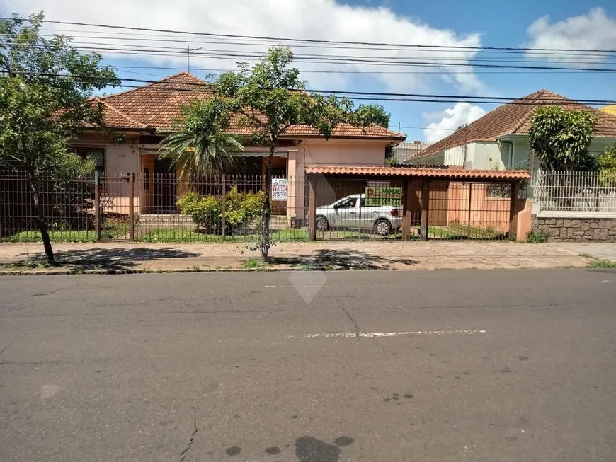 Foto 1 de Lote/Terreno à venda, 836m² em Partenon, Porto Alegre