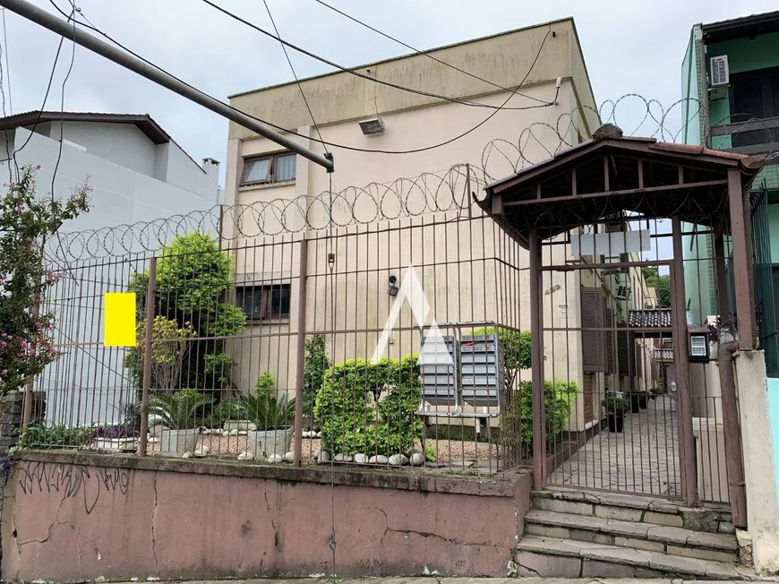 Foto 1 de Apartamento com 2 Quartos à venda, 75m² em Medianeira, Porto Alegre