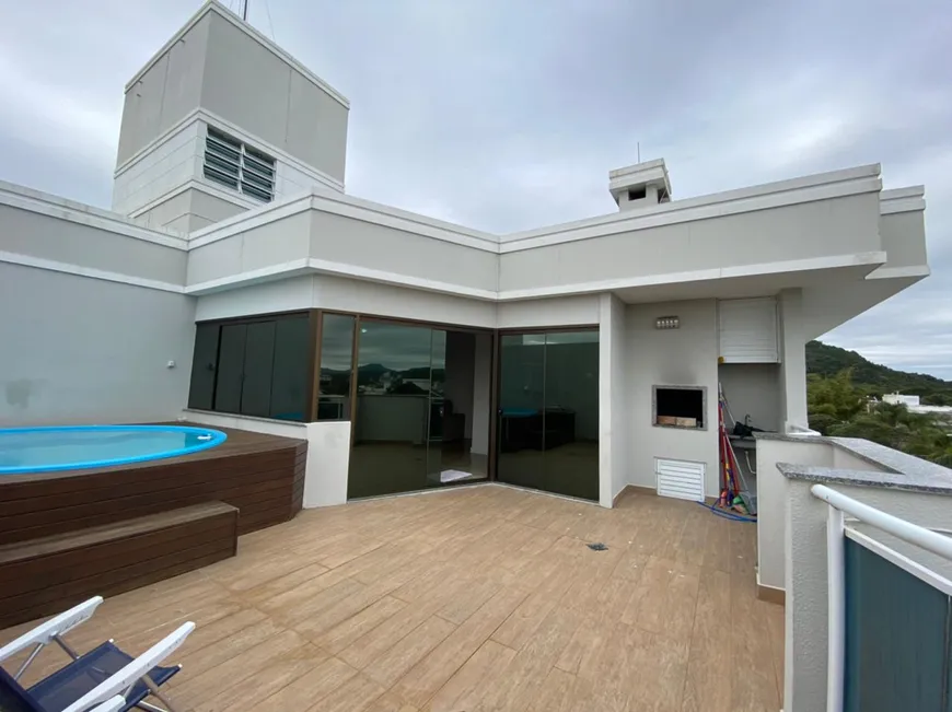 Foto 1 de Cobertura com 3 Quartos para alugar, 145m² em Jurerê, Florianópolis