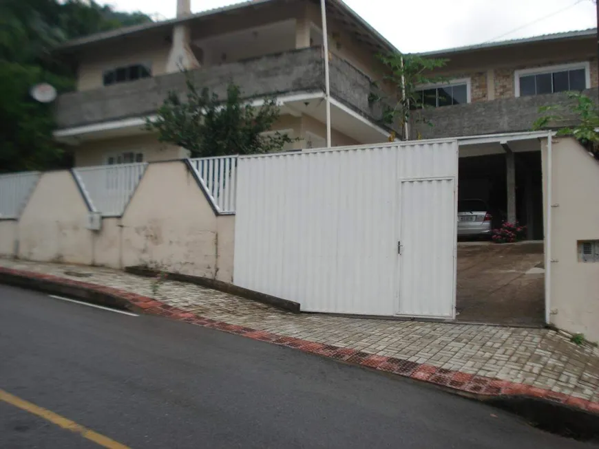 Foto 1 de Casa com 8 Quartos à venda, 288m² em Barra do Rio Molha, Jaraguá do Sul