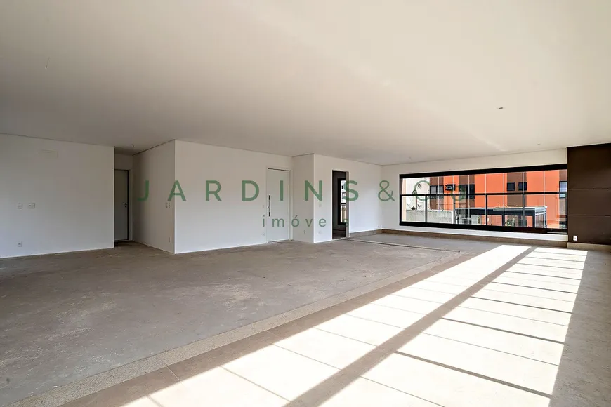 Foto 1 de Apartamento com 4 Quartos à venda, 310m² em Higienópolis, São Paulo