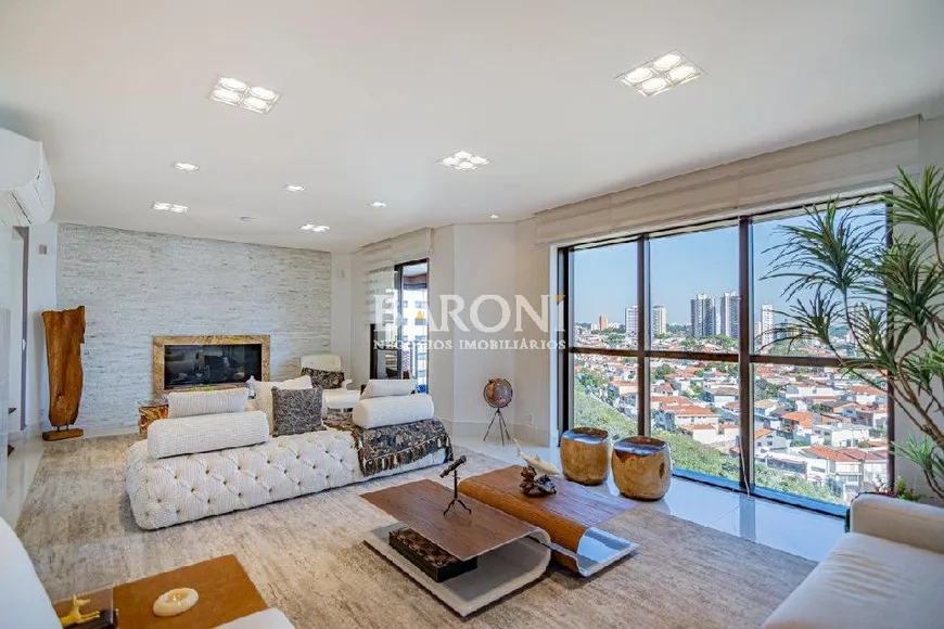 Foto 1 de Apartamento com 4 Quartos à venda, 220m² em Saúde, São Paulo