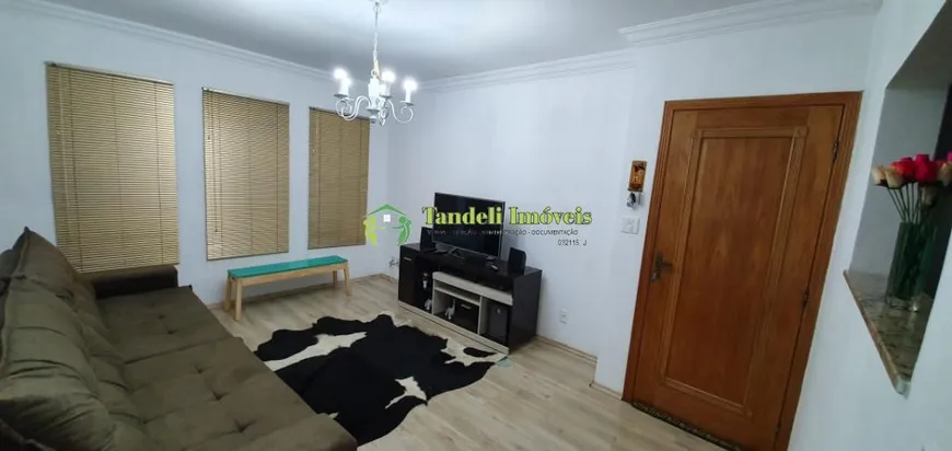 Foto 1 de Sobrado com 3 Quartos à venda, 174m² em Jardim Pilar, Santo André