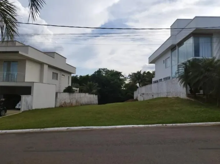 Foto 1 de Lote/Terreno à venda, 560m² em Condominio do Lago 2ª Etapa, Goiânia