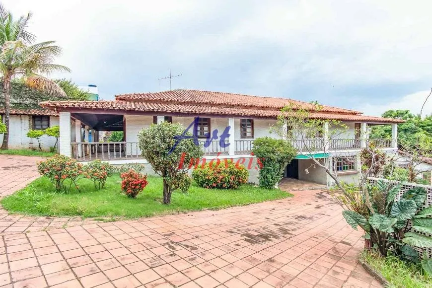 Foto 1 de Casa com 5 Quartos para alugar, 409m² em Santa Amélia, Belo Horizonte