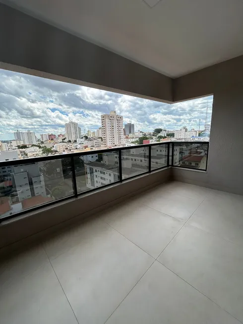 Foto 1 de Apartamento com 3 Quartos à venda, 96m² em Cazeca, Uberlândia