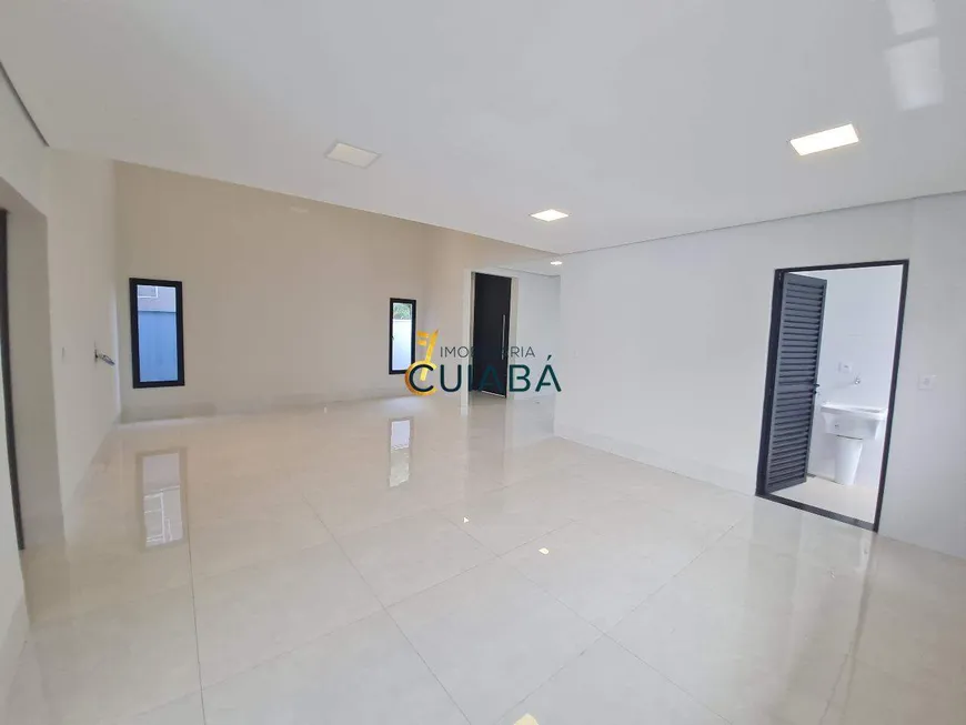Foto 1 de Casa de Condomínio com 4 Quartos à venda, 226m² em Condomínio Belvedere, Cuiabá