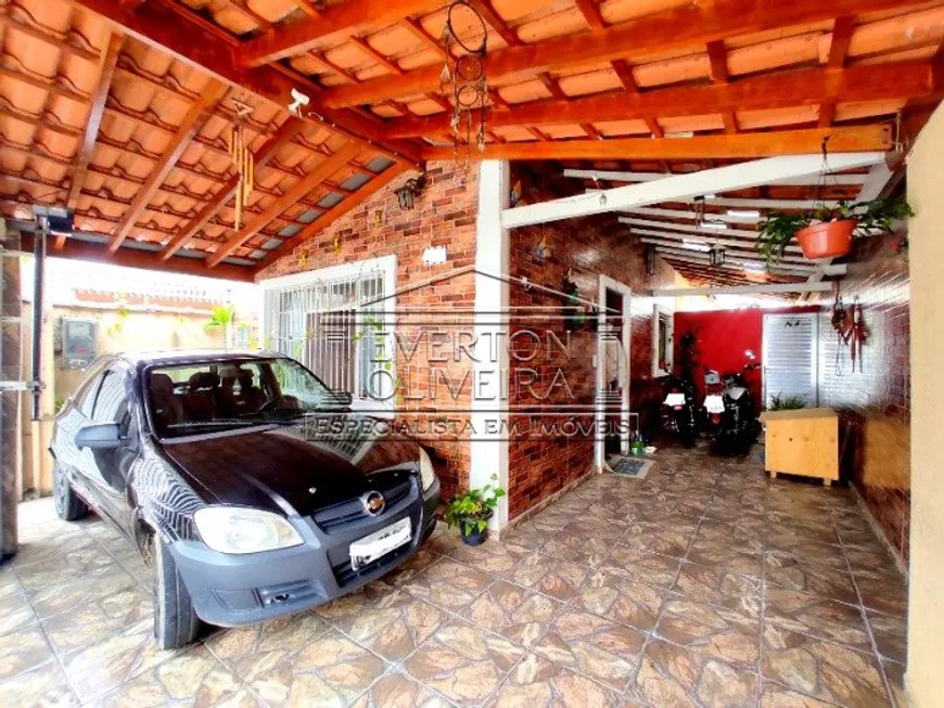 Foto 1 de Casa com 3 Quartos à venda, 126m² em Jardim São Jose, Jacareí