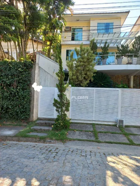 Foto 1 de Casa com 3 Quartos à venda, 140m² em Vila Progresso, Niterói