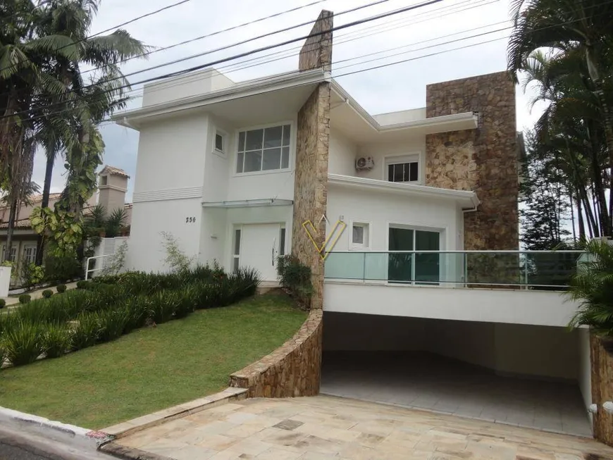 Foto 1 de Casa de Condomínio com 4 Quartos para alugar, 540m² em Alphaville Residencial Dois, Barueri