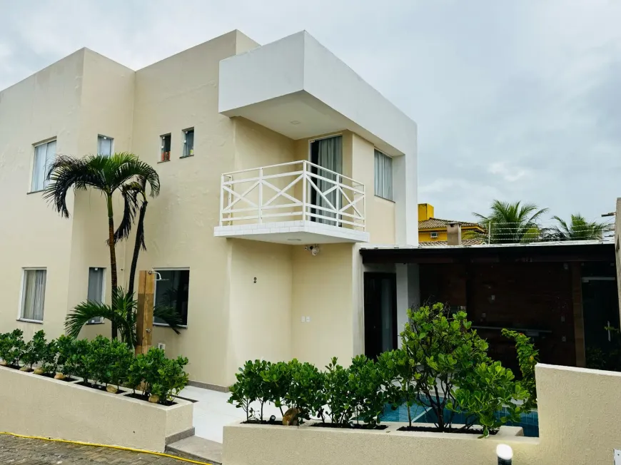 Foto 1 de Casa de Condomínio com 4 Quartos para venda ou aluguel, 200m² em Ipitanga, Lauro de Freitas