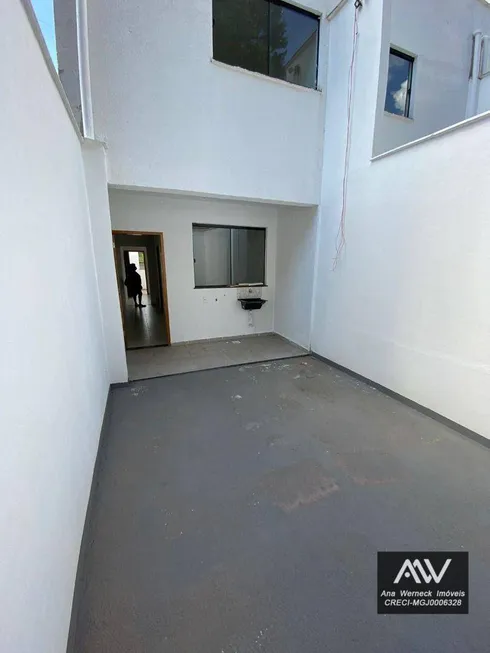 Foto 1 de Casa de Condomínio com 2 Quartos à venda, 160m² em Fontesville, Juiz de Fora