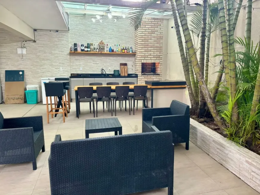 Foto 1 de Casa com 4 Quartos à venda, 180m² em Vila Floresta, Santo André