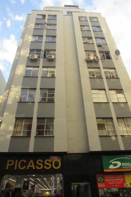 Foto 1 de Sala Comercial para alugar, 34m² em Centro, Porto Alegre