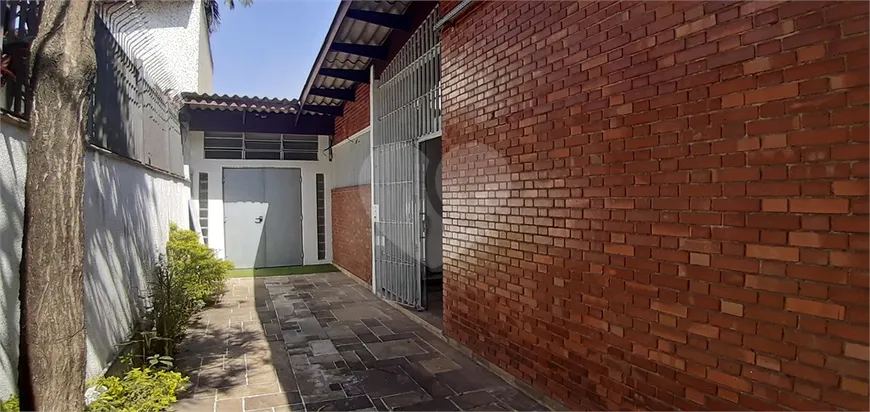 Foto 1 de Casa com 3 Quartos para venda ou aluguel, 250m² em Pinheiros, São Paulo