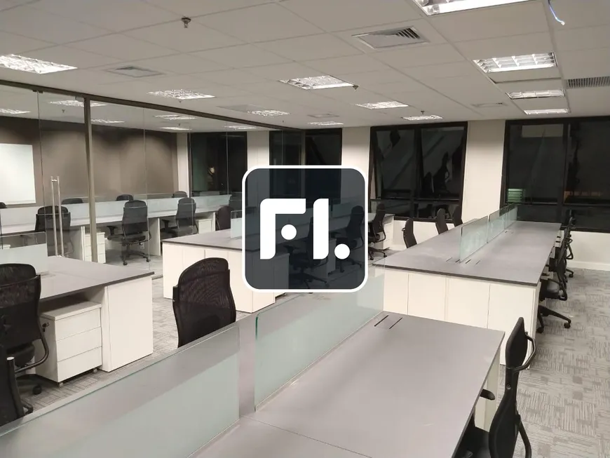 Foto 1 de Sala Comercial para alugar, 300m² em Vila Olímpia, São Paulo