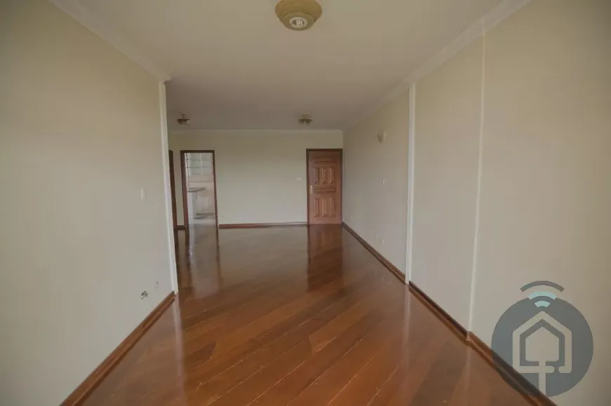 Foto 1 de Apartamento com 4 Quartos para venda ou aluguel, 213m² em Centro, São Roque