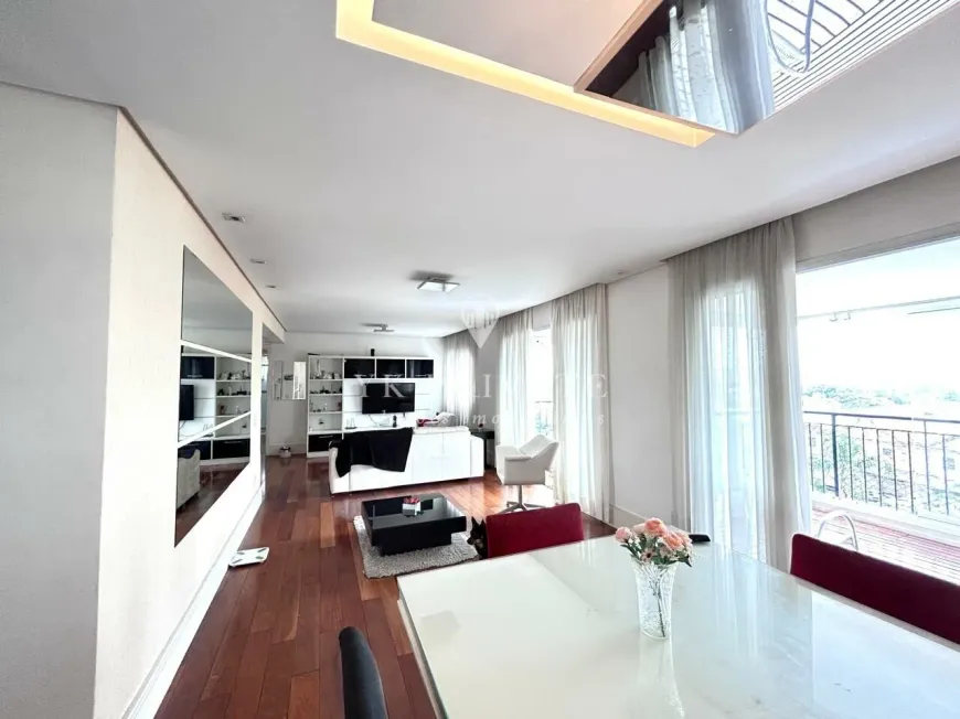 Foto 1 de Apartamento com 3 Quartos à venda, 147m² em Pompeia, São Paulo