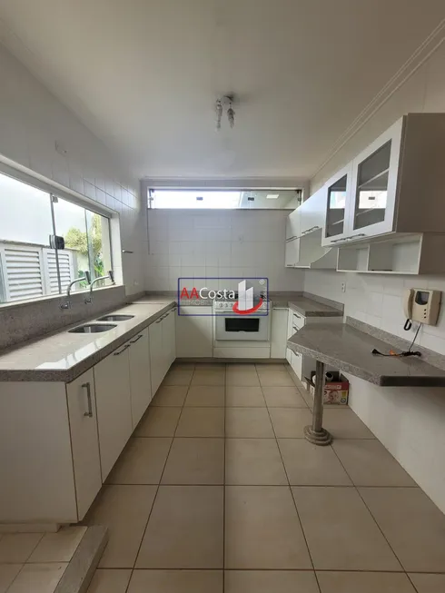 Foto 1 de Casa com 3 Quartos à venda, 173m² em Jardim Santana, Franca