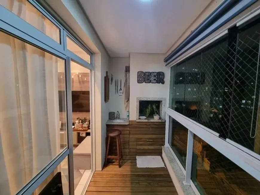 Foto 1 de Apartamento com 2 Quartos à venda, 70m² em Agronômica, Florianópolis