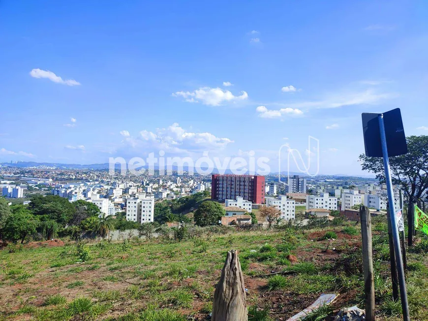 Foto 1 de Lote/Terreno à venda, 2000m² em Chácara Cotia, Contagem