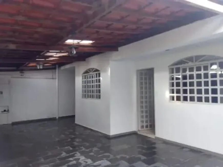 Foto 1 de Casa com 4 Quartos à venda, 340m² em Ernesto do Nascimento, Belo Horizonte