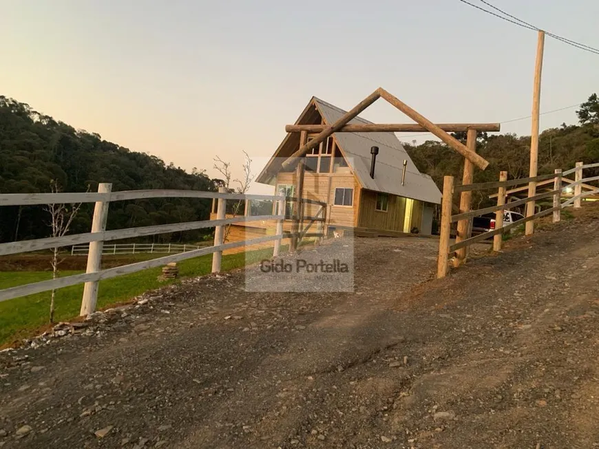 Foto 1 de Fazenda/Sítio com 3 Quartos à venda, 90m² em Centro, Alfredo Wagner