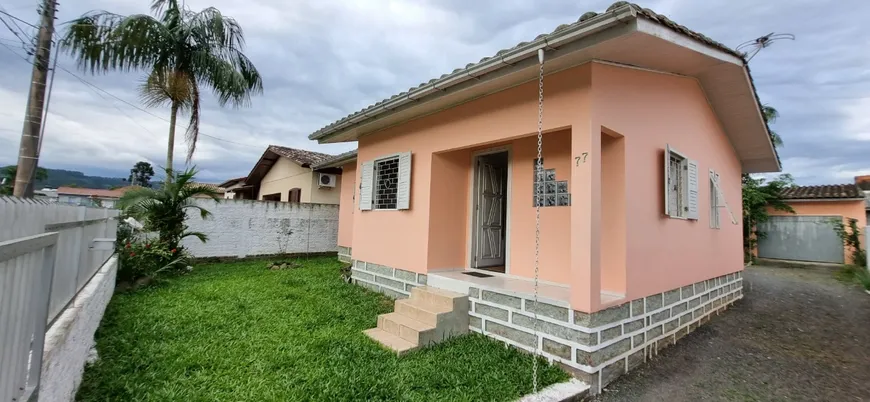 Foto 1 de Casa com 3 Quartos à venda, 96m² em Wosocris, Criciúma