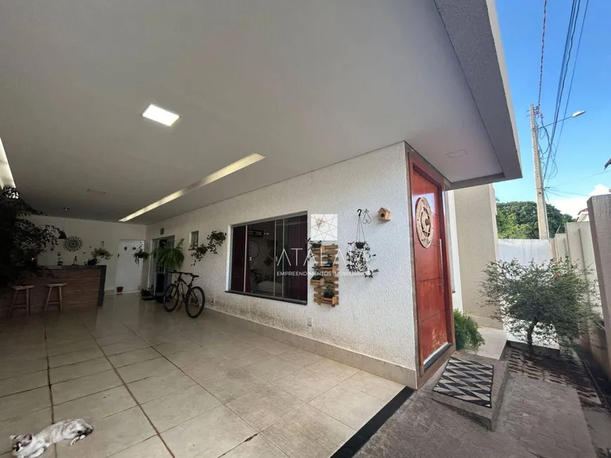 Foto 1 de Casa de Condomínio com 3 Quartos à venda, 180m² em Setor Habitacional Samambaia, Vicente Pires