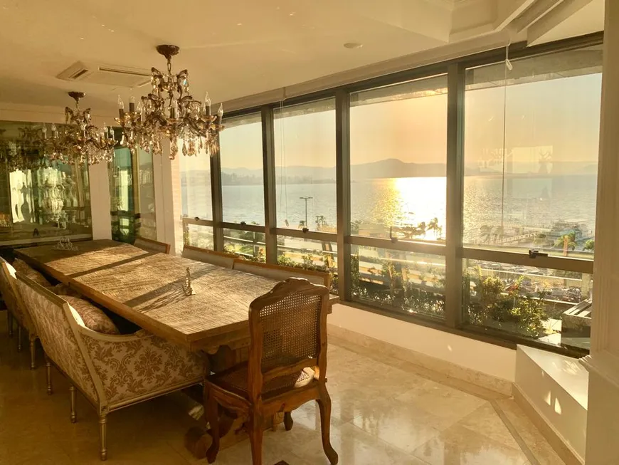 Foto 1 de Apartamento com 5 Quartos à venda, 335m² em Centro, Florianópolis