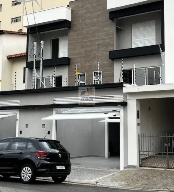 Foto 1 de Sobrado com 3 Quartos à venda, 224m² em Vila Carrão, São Paulo