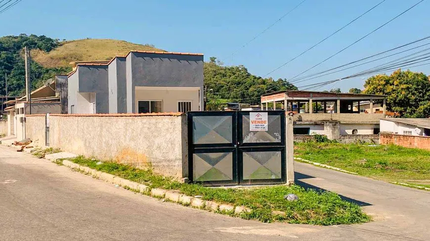 Foto 1 de Casa com 2 Quartos à venda, 189m² em Piabeta, Magé