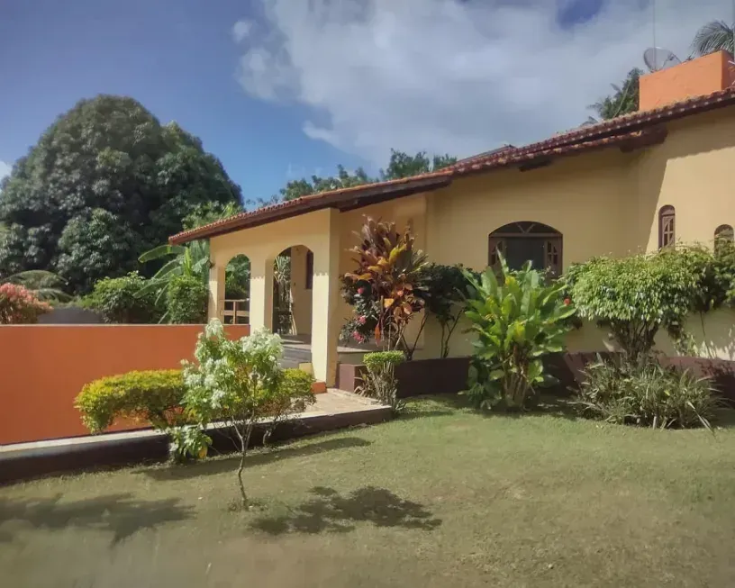 Foto 1 de Casa com 2 Quartos à venda, 200m² em Nacoes, Balneário Camboriú