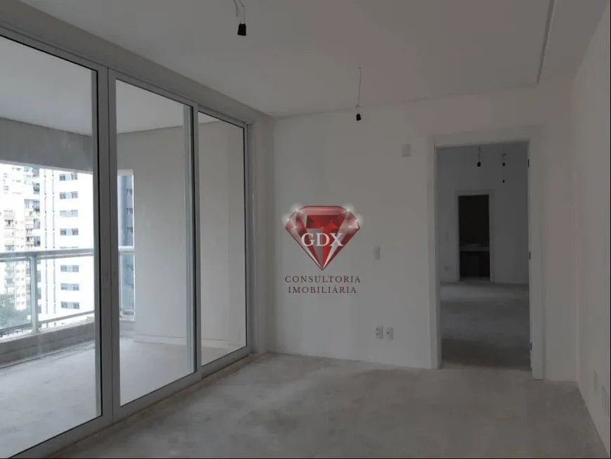 Foto 1 de Apartamento com 3 Quartos à venda, 275m² em Campo Belo, São Paulo