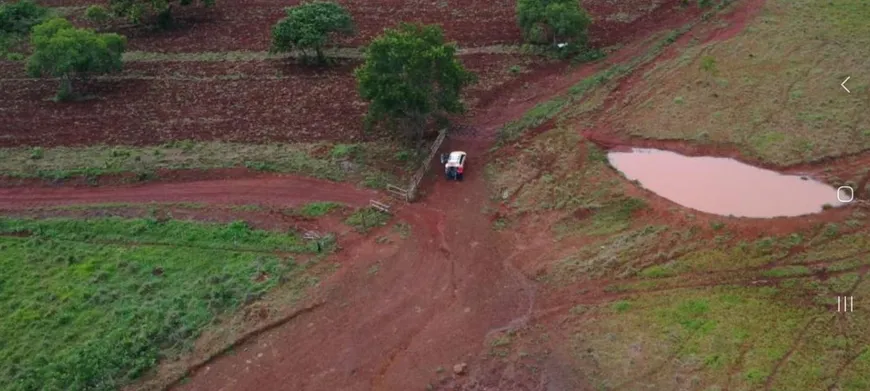 Foto 1 de Fazenda/Sítio com 3 Quartos à venda, 150m² em Zona Rural, Niquelândia