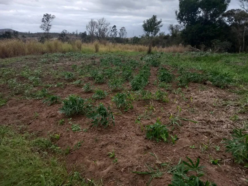 Foto 1 de Lote/Terreno à venda, 920m² em Sao Mateus, São Pedro da Aldeia