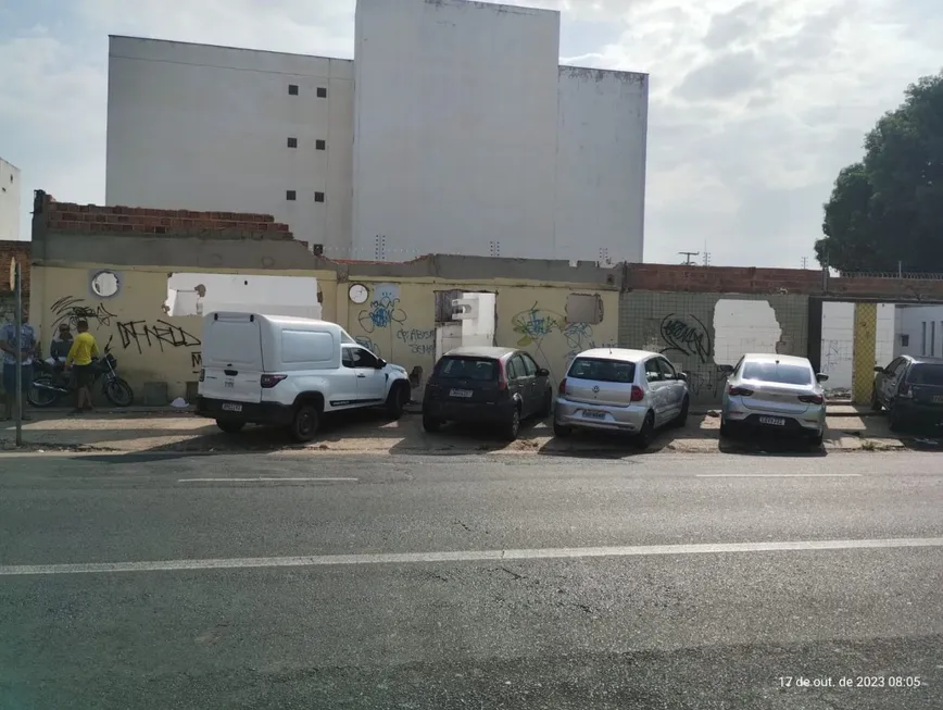 Foto 1 de Lote/Terreno à venda em Centro, Teresina