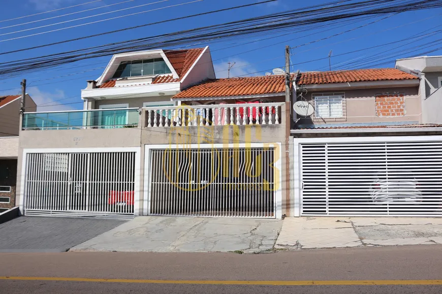 Foto 1 de Casa com 2 Quartos à venda, 60m² em Xaxim, Curitiba