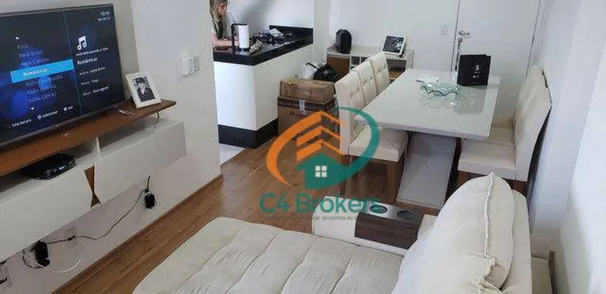 Foto 1 de Apartamento com 2 Quartos à venda, 61m² em Vila Flórida, Guarulhos