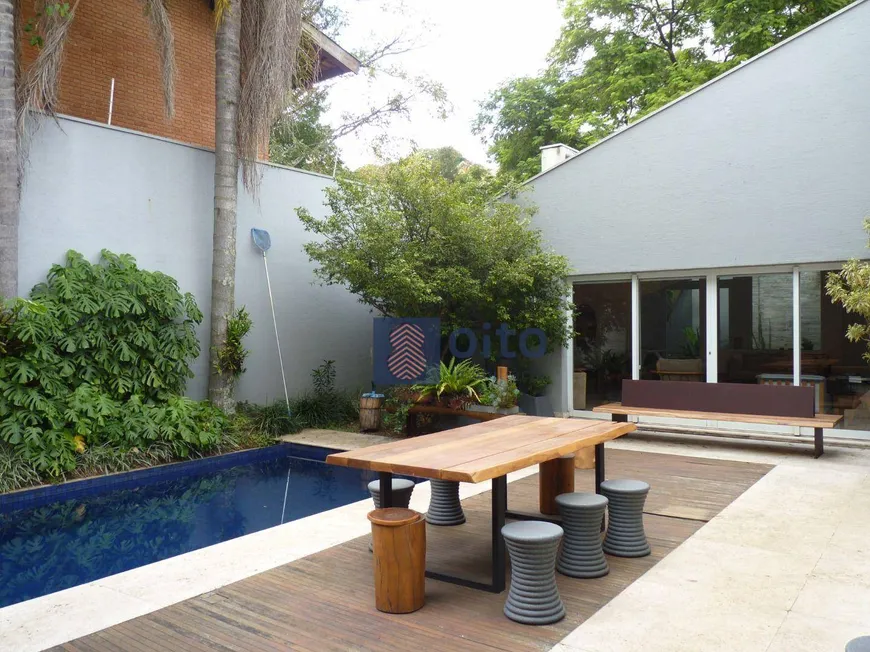 Foto 1 de Casa com 4 Quartos para venda ou aluguel, 520m² em Cidade Jardim, São Paulo